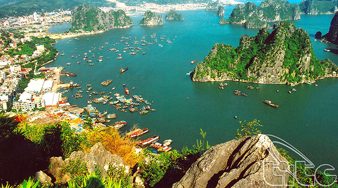 HA-LONG