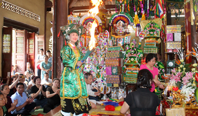 HaudongDenDongCuong
